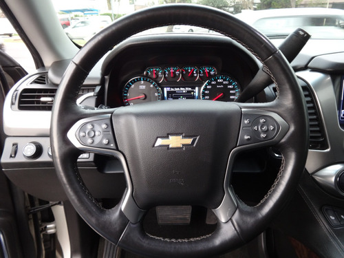 Imagen 22 de 24 de Chevrolet Tahoe Lt 5.3 Aut V8 4x4 3 Corridas 2017