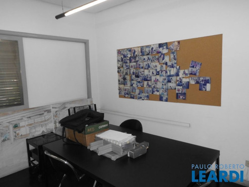 Imagem 2 de 15 de Casa Assobradada - Vila Olímpia - Sp - 424542