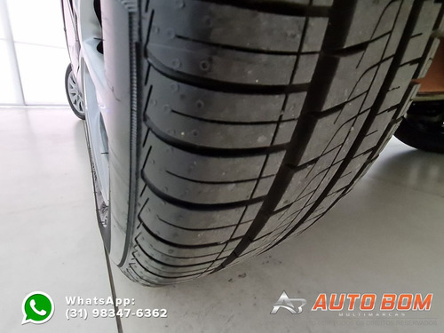 Imagem 15 de 15 de Volkswagen Fox 1.0 Flex 8v Sem Detalhe!