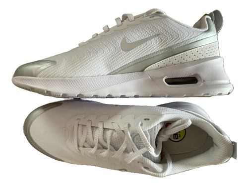 Zapatilla Nike Air Max Nuaxis Urbana Mujer Blanco (Usado)
