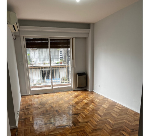 Imagen 2 de 15 de Espectacular 3 Ambientes Todo A Nuevoal Frente Y Balcon 65 Metros Superficie