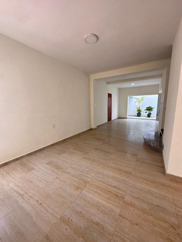 Casa Residencial Y Comercial 400 M2 - En Venta Urb. El Rosal