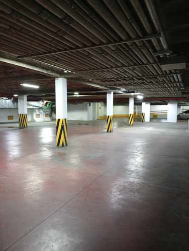 Local En Venta En Avenida Bolivar - Wc