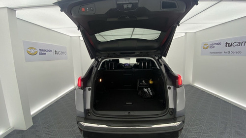 Imagen 24 de 25 de Peugeot 3008