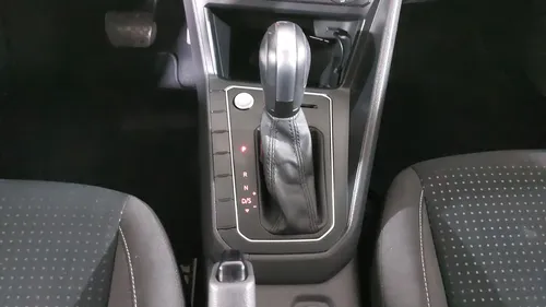 Volkswagen Virtus 1.6 COMFORTLINE AUTO