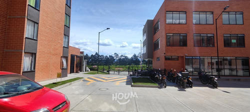 Imagen 23 de 27 de Apartamento En Hogares Soacha. 3 Habitaciones, 54 M²
