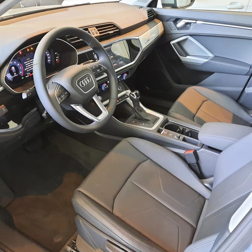 Imagen 3 de 8 de Audi Q3 35 Tfsi 150cv