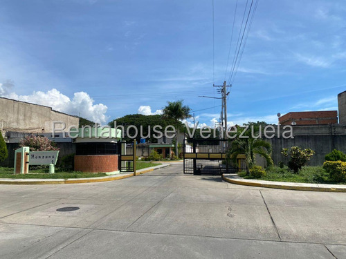 Casa En Venta Inm Por Su Gran Potencial Y Versatilidad. Ubicada En Una Urb. Cerrada Que Cuenta Con Vigilancia Las 24 Horas, Ofrece Un Entorno Seguro Para Sus Residentes. Guacara 25-13187