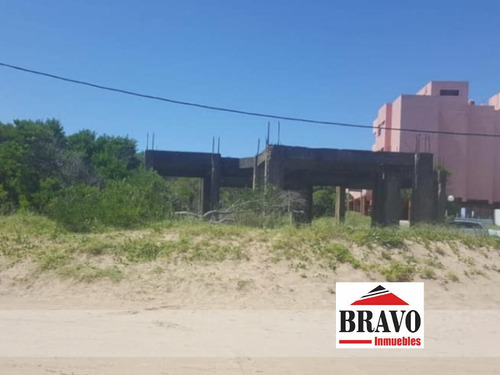 Lote/fraccion M/h De 2.301 M2 . A 50 Mts. Del Mar | Villa Gesell | Cod.0764