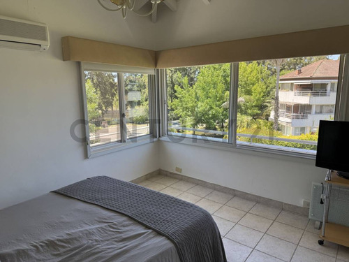 Venta Departamento 3 Ambientes Con Cochera En Village Hacoaj, Club De Campo Hacoaj