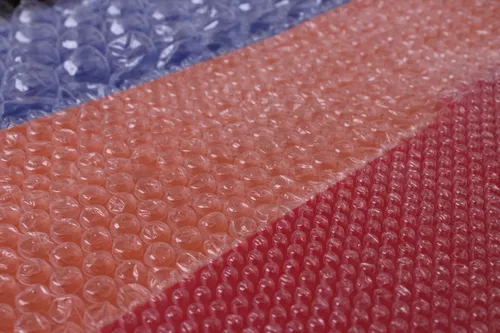 Plástico de burbujas perforado 12 x 250