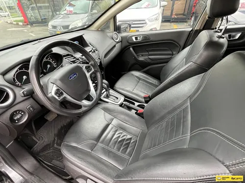 Ford Fiesta Titanium 1.6cc AT AA 4X2
