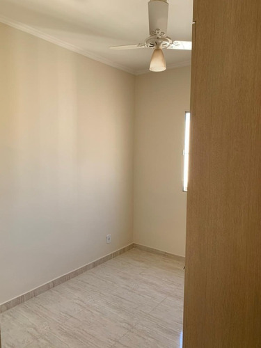 Imagem 7 de 10 de Apartamento - Ap00347 - 69878705