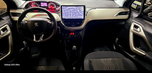 Peugeot 2008 1.6 Allure