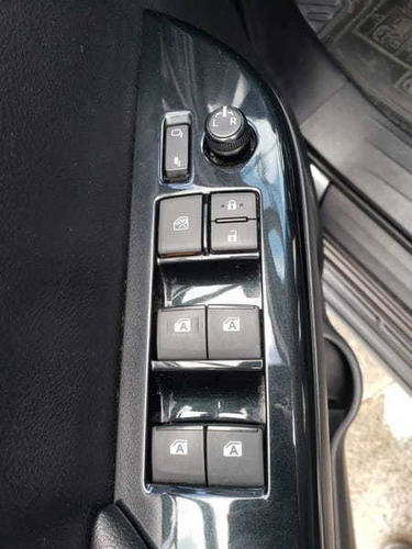 Imagem 9 de 15 de Toyota Hilux 2.8 Srv 4x4 Cd 16v 2019