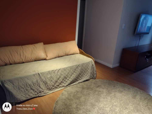 Casa Térrea Reformada Com Closet, Suite, Dois Dormitórios
