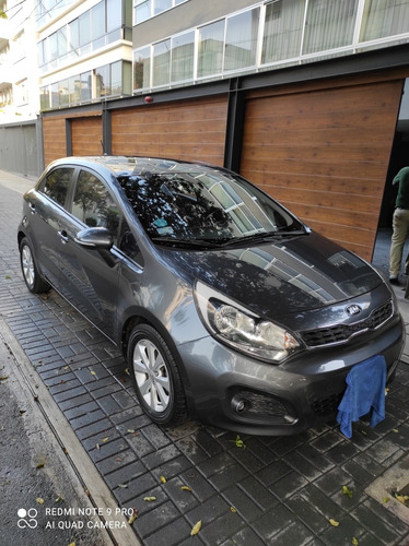 Kia Río Hatchback Hatchback 1.4 Hb At