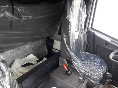 Imagen 6 de 8 de Iveco Tector 17pe28