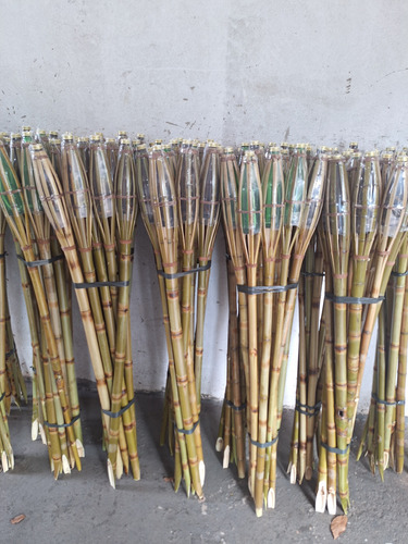 Kit Com 08 Tochas De Bambu Completa