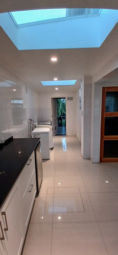 Hermosa Casa En Buin Oriente, Con Amplio Terreno.