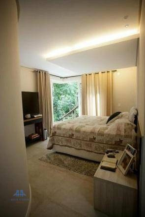 Imagem 11 de 25 de Casa Com 3 Dormitórios À Venda, 230 M² Por R$ 2.398.000,00 - Itacorubi - Florianópolis/sc - Ca0250