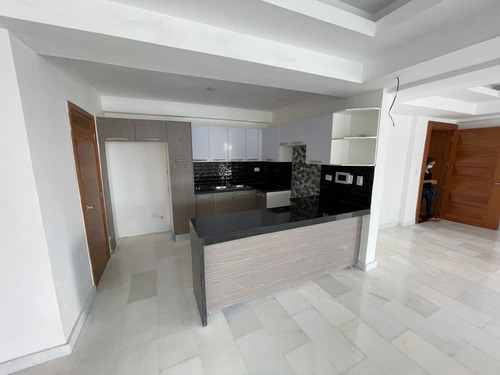 Imagen 3 de 16 de Apartamento En La Esperilla De 3 Habitaciones Con Vista Al Mar.