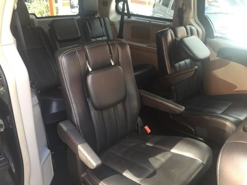 Chrysler Town & Country 3.6 Touring-l V6 24v Gasolina 4p