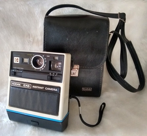 Kodak E K 6 Instant,  Preciosa Cámara Vintage Retro