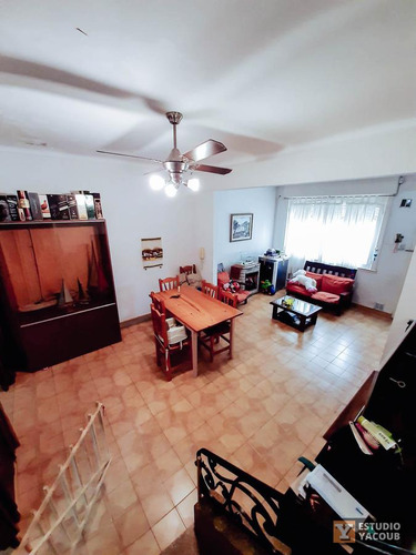 Casa En Venta - 3 Dormitorios 2 Baños 1 Cochera - 110mts2 - La Plata