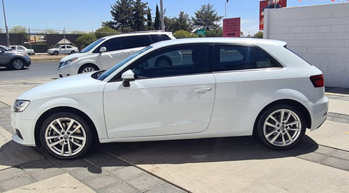 Audi A3 Dynamic Stronic 2.0 Turbo V4 190hp 2017