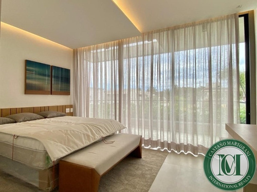 Imagem 16 de 22 de Casa Alto Padrão Em Riviera. - Ca00417 - 70262596