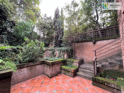 Casa En Arriendo De 6 Dorm. En Las Condes