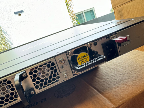 Aruba 6300m R8s90a 48p Hpe Smart Rate 1/2.5/5 G Clase 8 Poe