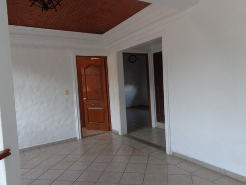 Casa En Renta Fraccionamiento Privado, En Lomas De Atzingo, Cuernavaca