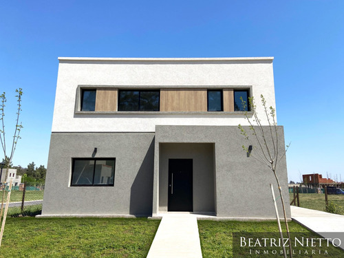 Imagen 12 de 14 de Emprendimiento ¡oportunidad! I Casas En Venta En Pilar Del Este I Pilar