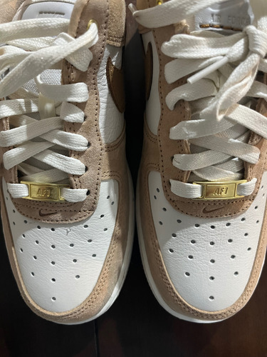 Nike Air Force 1 Low (Usado)