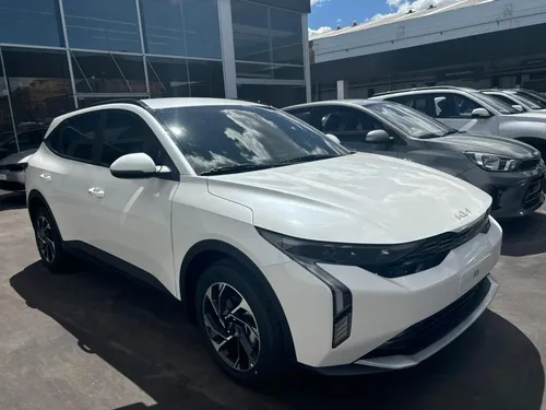 Kia K3 Cross 1.6 Zenith