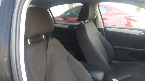 Imagen 7 de 8 de Volkswagen Jetta Mk6