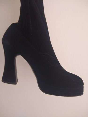 Botas Altas De Mujer De Terciopelo Negras (Usado)