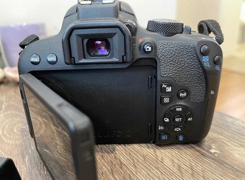 Cánon Rebel T7i 9.9/10.semi Nuevo 24 Mpx. Wifi. Regalo (Usado)