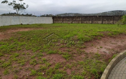 Terreno Com 1.045m² - Residencial Mantiqueira