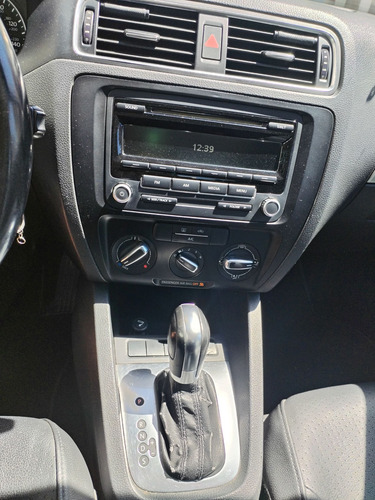 Volkswagen Jetta JETTA MK VI 2.0 litros