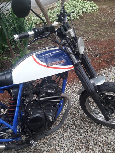 Imagem 6 de 10 de Honda Xlx 250 Scrambler