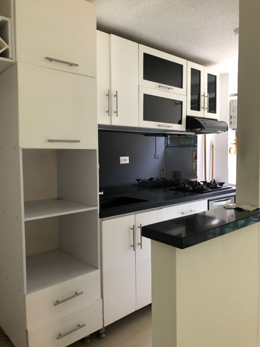 Apartamento En Loma De Los Bernal