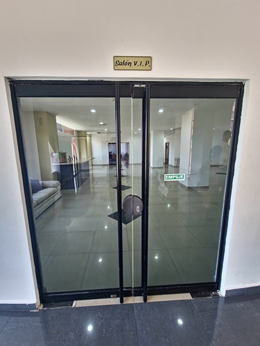 Venta Apartamento Isla De Margarita Pampatar Paraiso 2 Edificio San Jose A 2 Minutos Del Sambil