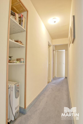 Departamento 3 Ambientes Al Frente Con Balcon Y Cochera