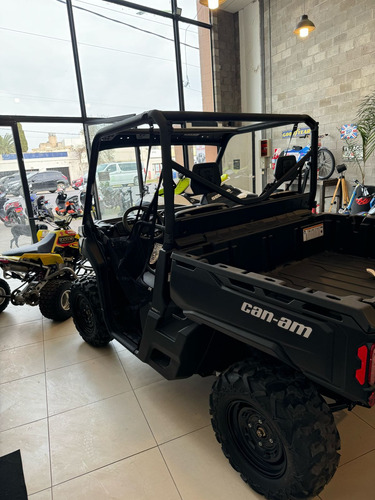 Can Am Defender Dh9