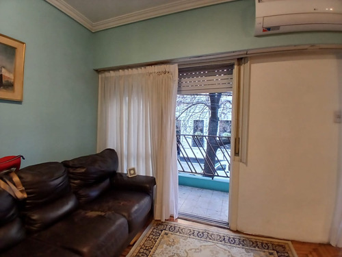 Casa De 3 Ambientes C/opcion A 3er Dormitorio En Pb Y 1er Piso Con Garage, Patio, Balcones, Quincho Y Parrilla
