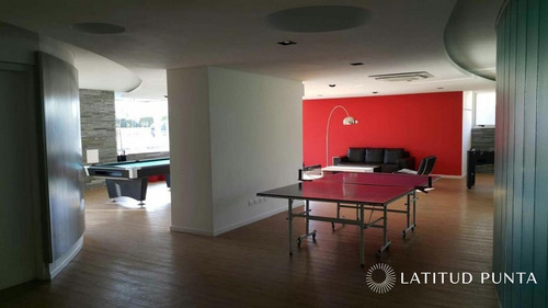 Apartamento En Mansa- Ref: 616