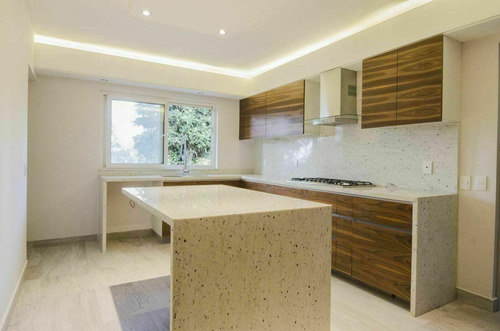 Casa En Condominio En Venta En Los Encinos, Casa En Venta En Lerma